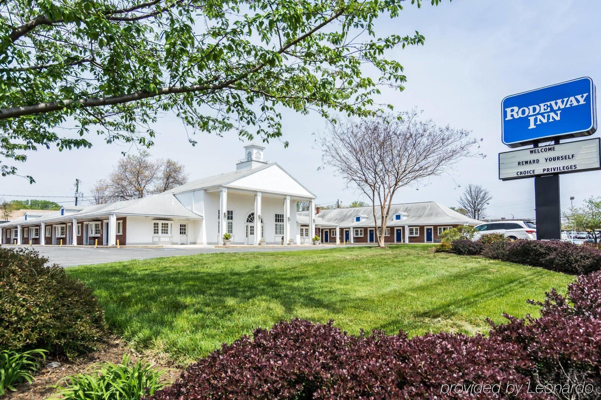 Rodeway Inn Fairfax Exterior photo